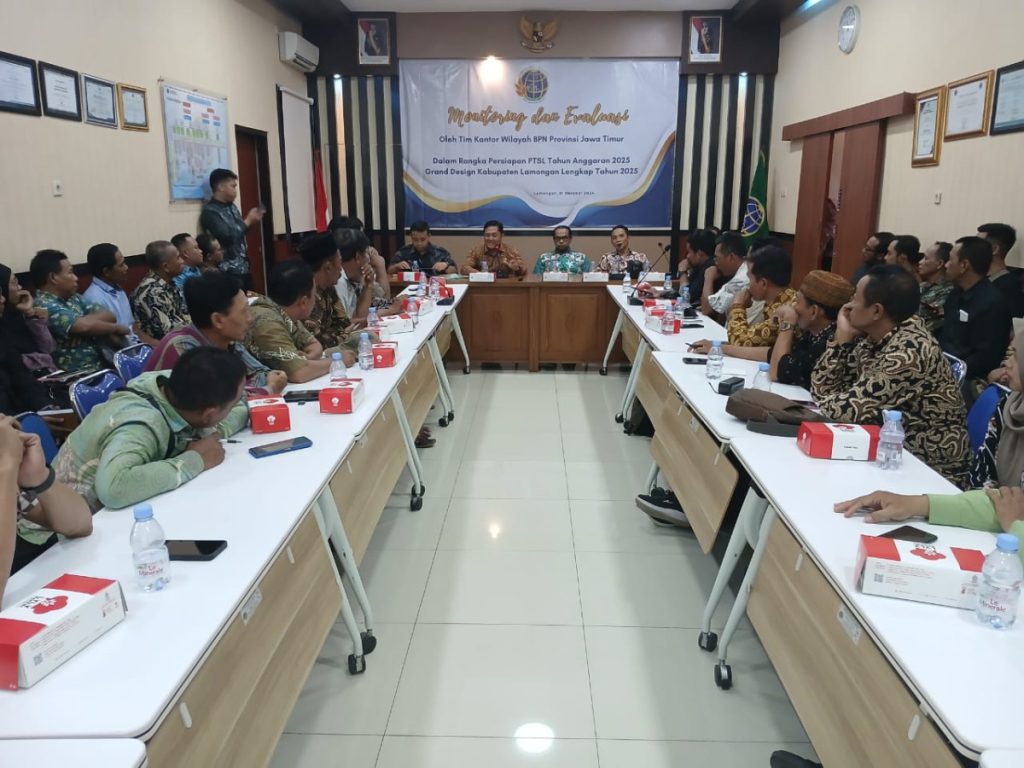 Monitoring dan Evaluasi di Kantor Kabupaten Lamongan